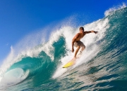 九游娱乐网页-F1街道赛焦点战，乌拉圭碾压土耳其，一场速度与策略的双重奏