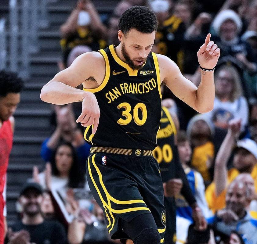 勇士之战！球队气势如虹，战胜强劲对手