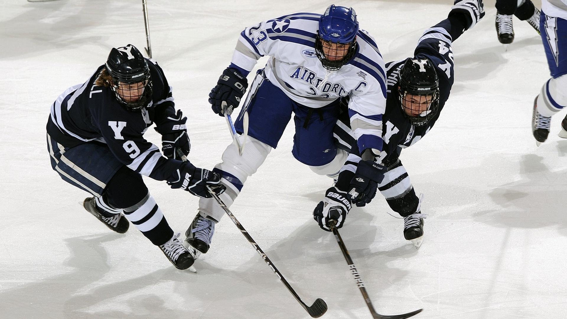 开拓者对阵骑士,霍勒迪连续得分狂潮拉开差距,奠定胜局