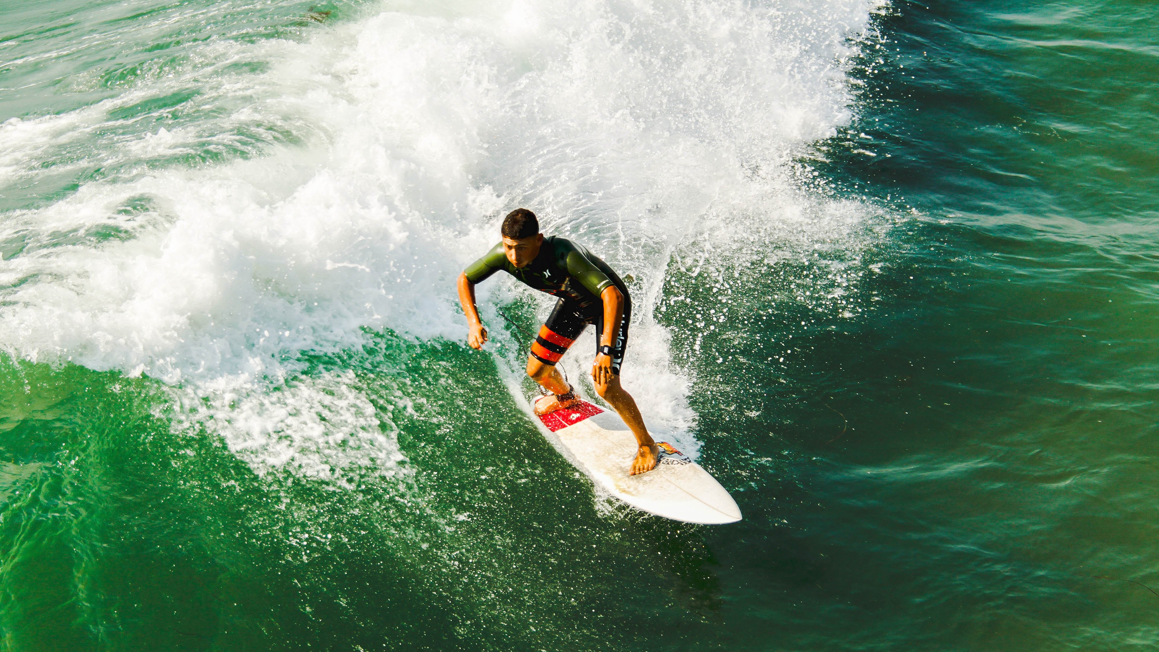 恩佐·费尔南德斯，焦点战中的自我证明与埃及封锁秘鲁的隐喻